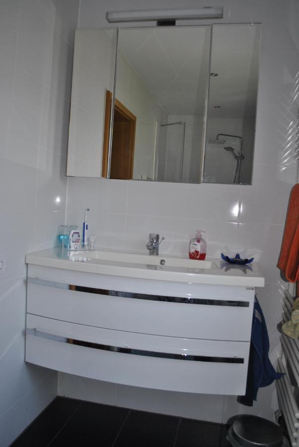 Gemuetliche Zimmer Im Einfamilienhaus Κολωνία Εξωτερικό φωτογραφία